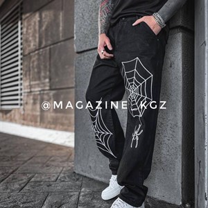 Здравствуйте Вы можете заказать у нас уличную одежду