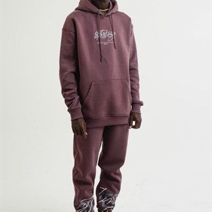 Здравствуйте Вы можете заказать у нас уличную одежду