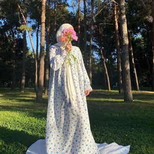 Наши новинки Легкость рюши и цветочный принт one love
