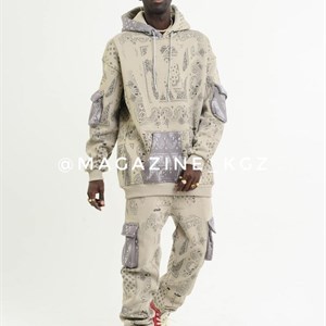 Здравствуйте Вы можете заказать у нас уличную одежду