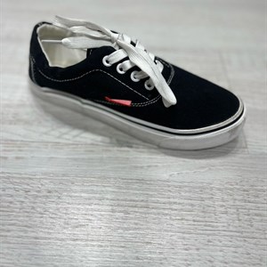 Конверсы от 499 сом Размеры от 20 45 есть подписываемся