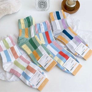   Будь в тренде с нашими носочками noski_optomkorean