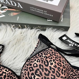 Артикул 18077 FNNISS Цена 290 Сомов Количество штук