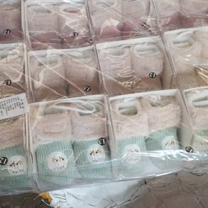 В пачке 12шт три цвета