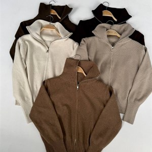 Женская одежда в наличии — новые цвета от MONE COLLECTION