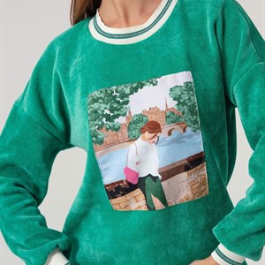 Стильные свитшоты в наличии в разных цветах Турция