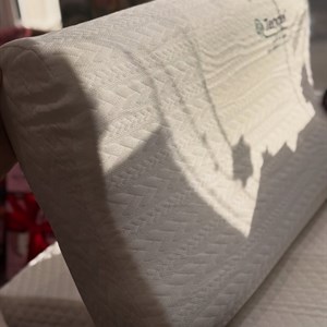 Качественные ортопедические подушки из Латекса - Постельное белье, одеяло, подушки Бишкек