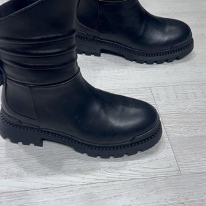 Натуральная кожа с натуральным мехом Цена 10000 5799