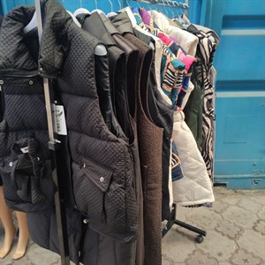 Безрукавки в ассортименте Производство Италия Турция