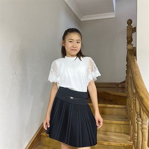 В наличии юбка  Размеры 36 38 40 42 Ткань габардин