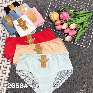 Кыргызстан Бишкек Рынок Кербен Дордой Нижнее белье