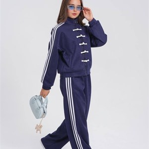 Спортивный костюм с японским акцентом | Зачем выбирать обычное?