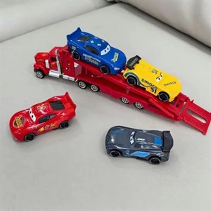 Широкий ассортимент Более 100к радостных детей и