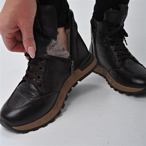 Высокие кроссовки на меху - Натуральные кожаные кроссовки в Бишкеке