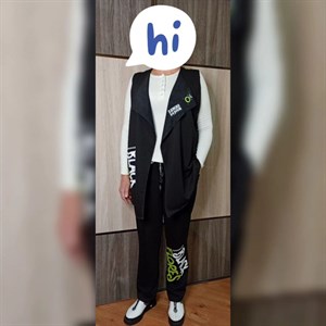 Модель Спортивный костюм из трикотажного полотна с