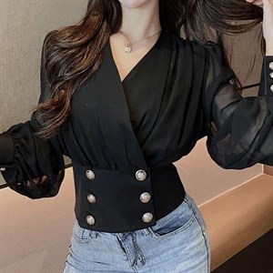 Шикарные блузы в наличии в белом и черном цвете Турция