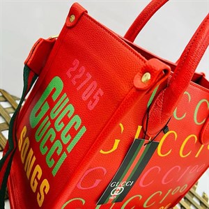 ЛИСТАЕМ ДЕВОЧКИ