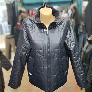 Весенняя курточка Размеры с 42 по 50