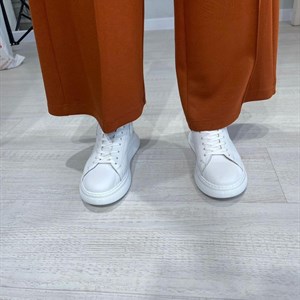 Эксклюзивная модель и удобная колодка весит больше