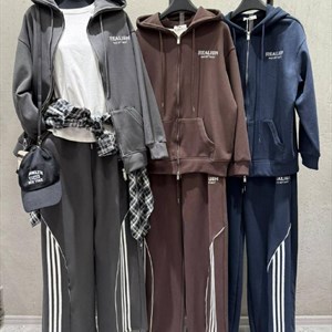 Женская одежда за 1500 сом — KAPSULA_BRAND, Бишкек