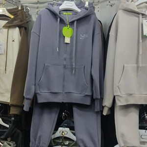 Женские утепленные спортивные костюмы Расцветки размеры