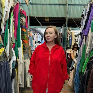 Ветровка Х Б Италия Отличного качества Размер стандарт