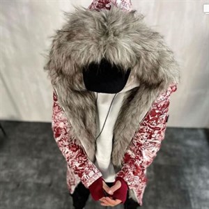 Здравствуйте Вы можете заказать у нас уличную одежду