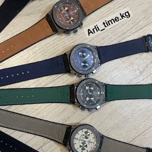 HUBLOT оптом — рабочий хронограф, замшевый ремешок и застёжка-бабочка